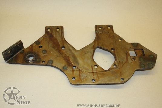 Motorhalteplatte vorne   CJ3A, CJ3B, CJ5, M38 and M38A1 NOS