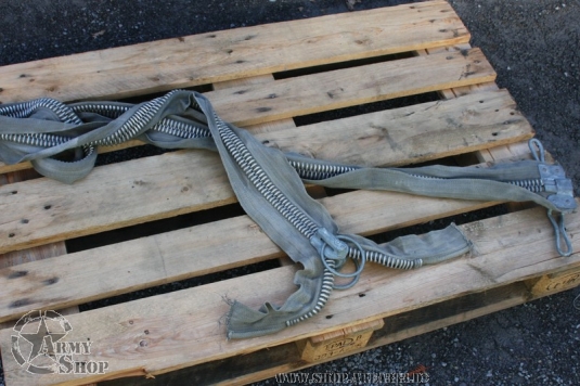 Mega Reißverschluss aus US ARMY Beständen 6,9 Meter lang