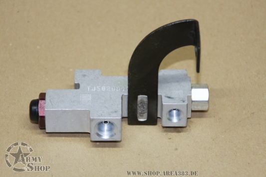 M998 FRONT BRAKE LINE REGULATING VALVE