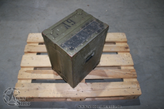 Military medical cabinet