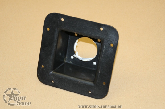 Kunststoffeinsatz Fremdstartsteckdose HMMWV