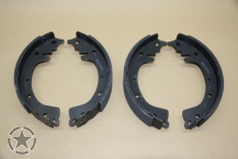 Bremsbeläge für eine Achse  CJ3B , CJ5