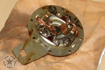 Hintere Aufnahmeplatte Anlasser 6 volt Willys  NOS