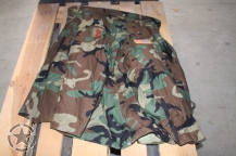 M-65 US Army Coat Cold Weather Field Woodland Camo Med Short